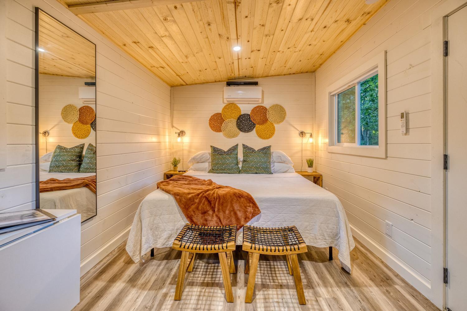 Couples Retreat: King Bed:Hot Tub:Firepit & More Blue Ridge Dış mekan fotoğraf